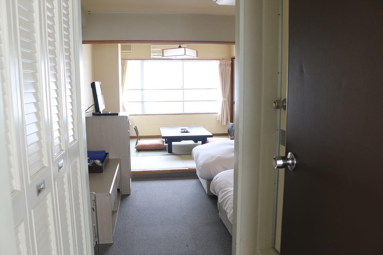 Hotel Sankeien Sapporo Exterior foto