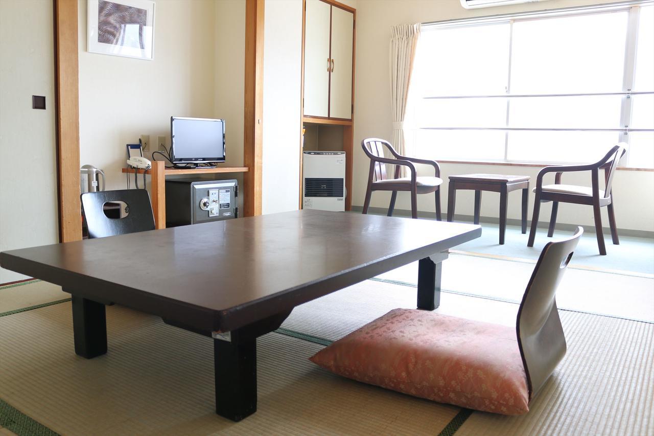 Hotel Sankeien Sapporo Exterior foto